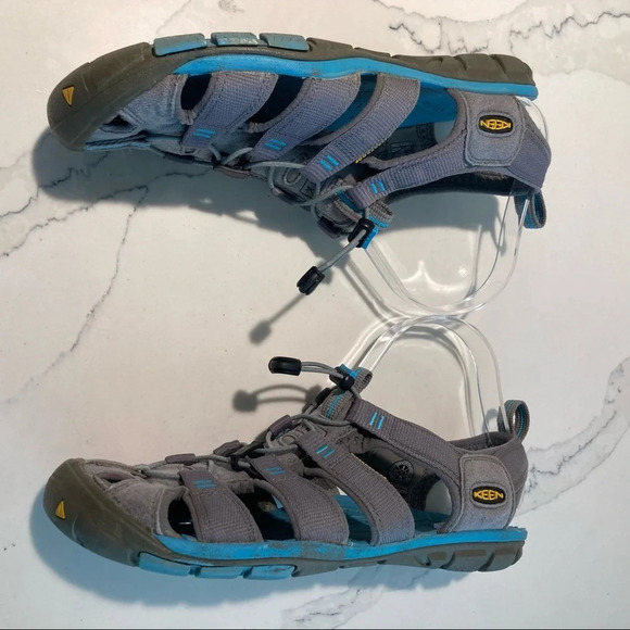 KEEN Sz 9 Anti-Odour Anatomic Footbed Waterproof Bungee Closure Outdoor Sandals - Picture 5 of 14